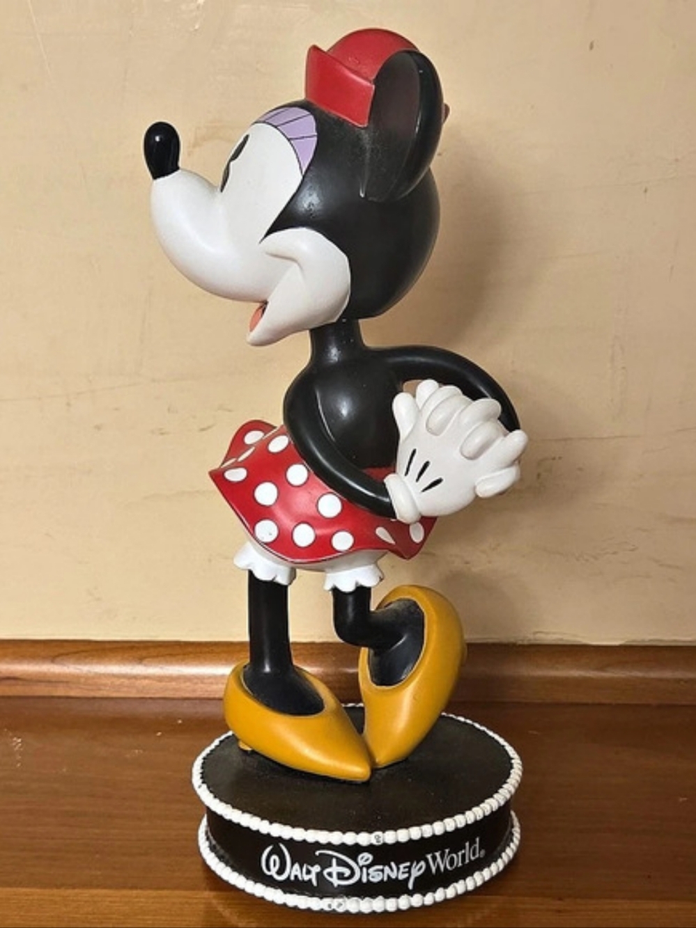 Disney Minnie Mouse figurine Polka Dot Red & Black Decor
